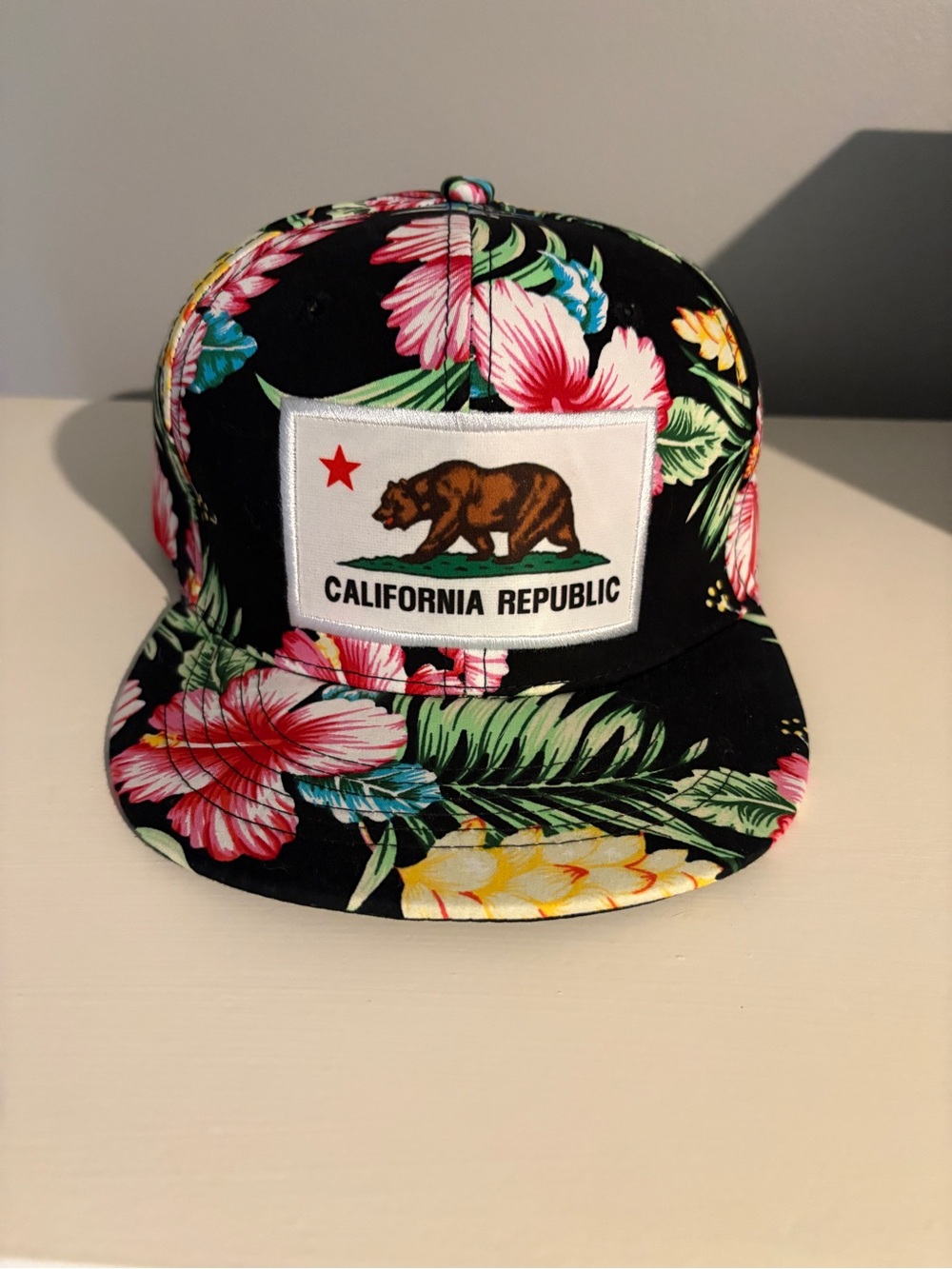 California Republic Men’s Floral Snapback Hat - Black with Multicolor Hibiscus